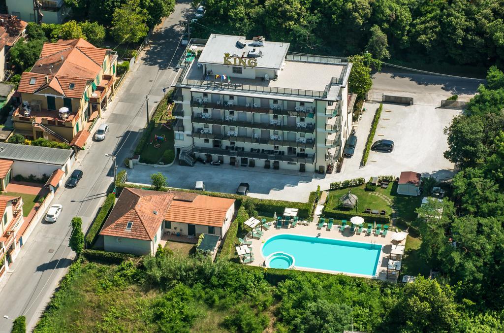 Hotel King Marina di Pietrasanta Exterior photo